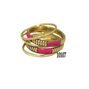 Conjunto de Brazaletes Modernos de Resina y Latón - Joyería Elegante y a la Moda para Mujer, para Uso Diario y de Fiesta, Accesorio de Regalo - Product Image 1