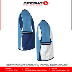 Conjunto de uniformes de lacrosse sublimados personalizados, camisetas reversibles y pinnies impresos a pedido con su propio diseño - Product Image 5