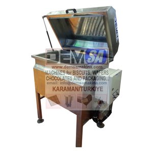 Demsa <b>Wax</b> Candle Making Machines with Efficient <b>Wax</b> <b>Melting</b> Tank Pump & Motor for Crafting Perfectly <b>Melted</b> <b>Wax</b> 1 Year Warranty - Product Image 5