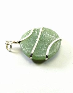 จี้ห้อยควอตซ์ทรงแบนสีเขียวหินอัญมณีคริสตัลสไตล์คลาสสิกหินบำบัด - Product Image 6