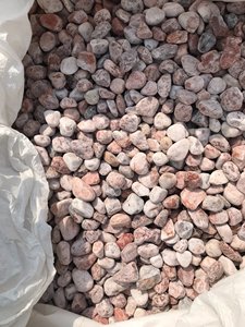 Landscaping Garden Decoration Tumbled Pink Pebble Gravel <b>Stone</b> for Exposed Coating Floor Perrmeable Paving Tumbled Pebble <b>Stone</b> - Product Image 4