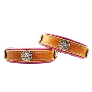 Qualité supérieure 100% cuir de vache véritable Extra doux rembourré collier de chien Concho décoration solide Rivet fabricant en gros - Product Image 1