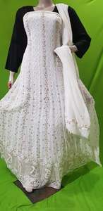 Designer Viscose Anarkali avec broderie en fil Patti Gota lourd et Chikankari Allover pour les fonctions et les événements ethniques - Product Image 2