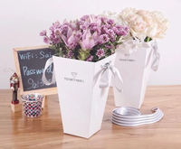 Boîte d'emballage de fleurs pour bouquet, à emporter, boîte avec poignée faible quantité minimale de commande