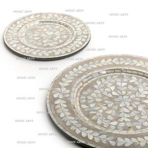 Lot de 2 plaques de chargeur rondes écologiques de qualité supérieure en bois incrusté de 100 pièces quantité minimale de commande pour la maison, l'hôtel et le restaurant. - Product Image 4