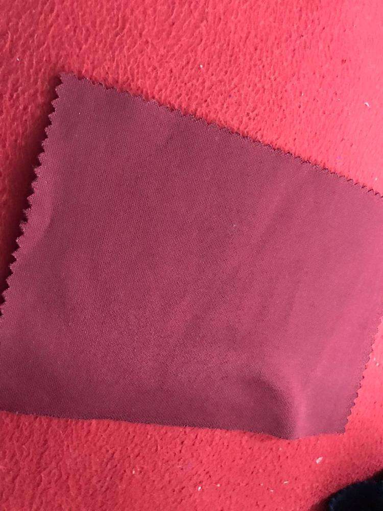 สีตาเหยี่ยว: 03