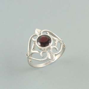 Design élégant éblouissant classique à la recherche de pierres précieuses de grenat rouge bague de bijoux de mode en argent sterling 925 - Product Image 1