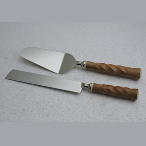 Cuchillo de resina y acero inoxidable para pasteles, utensilios de cocina hechos a mano para hornear - Product Image 4