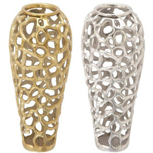 Jarrón de Aluminio con Relieve de Elementos Plateados - Product Image 4