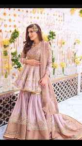 PEPLUM <b>TOP</b> LEHENGA INDIAN /PAKISTANI DRESS Embellished DABKA, ZARI Work for Wedding @ 2022 - Product Image 2