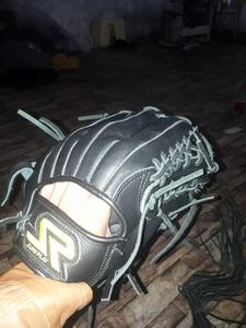 Guantes Deportivos de Béisbol y Sóftbol Hechos a Medida en Pakistán, de Cuero Vacuno, para Infield, Outfield, Primera Base y Receptor - Product Image 5