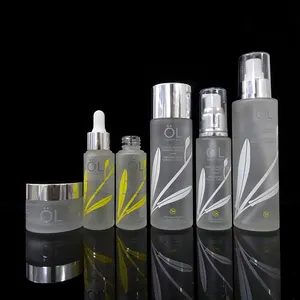 Vetro Smerigliato Bottiglia di Lozione Pompa 50 Ml 80 Ml 100 Ml 120 Ml 150 Ml Trasparente Spalla Piatta Flacone Spray di Vetro bottiglia per Cosmetici