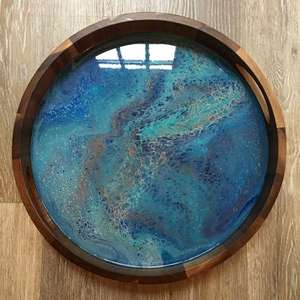Table en résine de bois naturel forme ronde plateaux de service fermes restaurant plateau de service pour la vente produit - Product Image 5