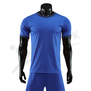 Uniformes de Fútbol Personalizados al por Mayor, Conjuntos de Camisetas de Fútbol de Alta Calidad para Hombre, Secado Rápido, 100% Poliéster, Impresión Digital, Cuello Alto - Product Image 3