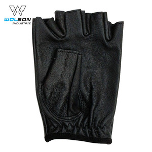 Gants de conduite de voiture demi-doigt respirants confortables Gants de conduite de voiture de haute qualité Gants de conduite en cuir pour hommes Gants de conduite en cuir unisexe. - Product Image 3