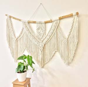 Article de décoration intérieure, article artisanal de haute qualité, grand tapis mural en macramé, élégant - Product Image 1