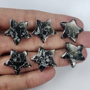 Proveedor al por mayor de piedras preciosas semipreciosas en forma de estrella de shungita natural para la fabricación de joyas de lujo - Product Image 1
