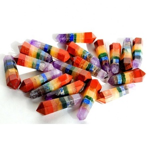 Crayons d'énergie d'amour collés à la main à 7 chakras avec points polis à double terminaison pour la guérison émotionnelle et le cadeau spirituel - Product Image 1
