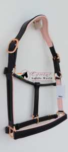 Trainer Choice Luxury Horse Tack Halter de haute qualité avec canal vide et rembourrage rose sur la pièce de joue du nez - Product Image 4