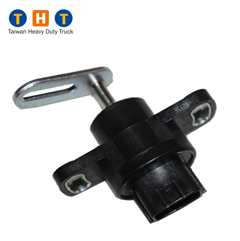 Throttle Sensor 8972003080 for ISUZU NKR71E Diesel Engine