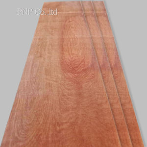 Keruing Conteneur Revêtement de sol Contreplaqué 28mm d'épaisseur 635mm de large 2400mm de long 30kg Poids E0 Formaldéhyde Emission 1 an Vietnam - Product Image 3