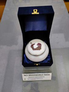 Odyssey — patte rouge blanche peinte à la main, fournitures d'induations pour animaux de compagnie - Product Image 3