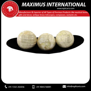 Boules de corne d'os noir de haute qualité 3,4,5 pouces pour la décoration de table de mariage à la maison et l'affichage de Noël - Product Image 4