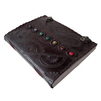 Carnet en cuir gaufré fait main avec sept chakras, style médiéval, pour yoga et pleine conscience, idéal pour poésie, croquis et couture – Vente en gros
