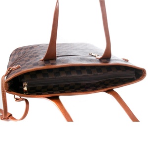 Bolsos de Mano de Cuero PU Grandes y Elegantes Hechos a Medida por Fabricantes de Bolsos para Mujer, Modelo 2026 - Product Image 4