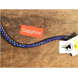 Frontalera de Cuero Lacado Personalizada para Caballo con Pedrería de Zafiro, Sistema de Gancho y Bucle Trasero Abierto para un Cambio Rápido y Fácil - Product Image 3