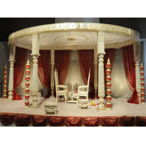 Mandap Tradicional Rajastaní de Fibra para Bodas, Mandap Ovalado para Bodas Reales, Elegante Juego de Mandap con Temática Rajastaní - Product Image 1