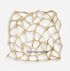 Metal <b>Trivet</b> - Product Image 1