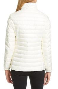 บริการรับผลิตเสื้อแจ็คเก็ตบอมเบอร์ผู้หญิงแบบ OEM พร้อมโลโก้ตามสั่ง กันน้ำ ระบายอากาศได้ดี เหมาะสำหรับฤดูหนาว พร้อมลายพิมพ์นูน - Product Image 3