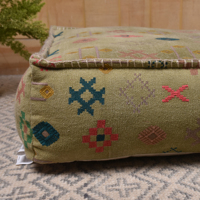 Pouf carré en soie Sabra fait main OEM, brodé motif cactus marocain, ottoman, décoration bohème pour la maison, vente en gros, nouveaux poufs