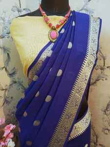 Look le plus attrayant Vichitra soie Saree avec chemisier pièce femmes indiennes portent Sari pas cher bas prix en gros Surat ethnique - Product Image 5