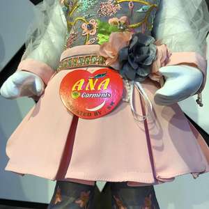 Vestido con estampado floral de satén bellamente diseñado para la temporada de primavera, traje de receptor de pelo y borde chapado para niñas - Product Image 5