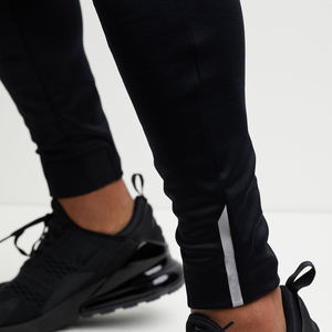 Chándal Unisex Sólido 2026 con Diseño Personalizado, Colección de Invierno, Servicio OEM, Ligero, Poliéster/Algodón - Product Image 5