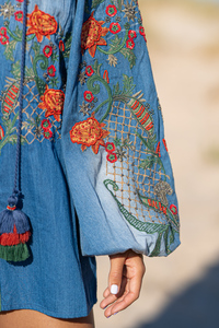 Chaqueta bordada con borlas y borlas para mujer, chaqueta bordada con borlas y borlas, bordada con flores azules, estilo vaquero - Product Image 3