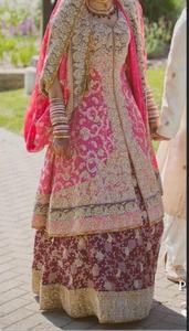 Veste longue élégante indienne/pakistanaise de mariée et robe Lehenga avec broderie Zardozi lourde pour mariage - Product Image 2