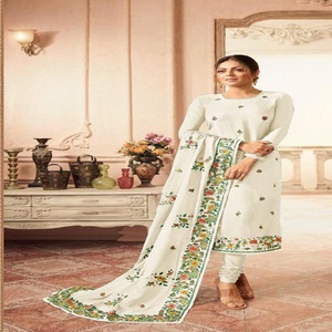 Robe de mariée de créateur pakistanais robe de mariée Gharara costumes Sharara robe en mousseline de soie Gharara vente chaude 2024 - Product Image 2