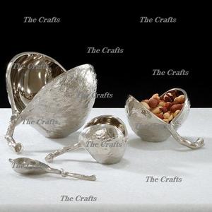 Juego de cuencos decorativos de frutas secas de diseño Bestest de tres cuencos de aluminio y plata para dulces para hostelería - Product Image 2