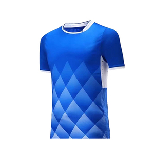Uniforme de fútbol para adultos cómodo de alta calidad, transpirable, de secado rápido, nombre personalizado, precio bajo, cualquier tamaño disponible - Product Image 4