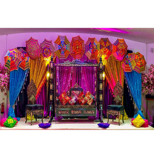 Ensemble balançoire de créateur pour Mehndi Sangeet Function Muslim Heena Party Vibrant Jhoola Set Arabian Mehndi and Sangeet Stage Swing Set - Product Image 1