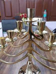Candelabro de latón de 9 brazos para iglesia, suministros de Iglesia, Brassworld, India - Product Image 3