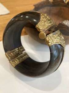 New Arrivals Fashionable Horn Women <b>Bangle</b> Premium Quality Horn <b>Bangle</b> <b>Bracelet</b> with Brass - Product Image 2