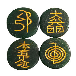 Ensemble de pierres précieuses de guérison Reiki Usai en jaspe rouge de forme ovale - Product Image 6