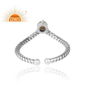 Magnifique bague en labradorite sertie à griffes, bijoux en pierres précieuses, vente en gros, bague en argent sterling oxydé avec bande torsadée pour elle - Product Image 4